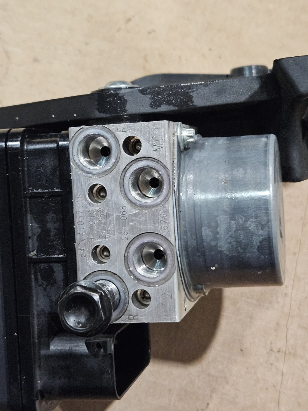 15-18 2015 Ducati 1299 Panigale S OEM ABS Pump Brake Control Module Unit Genuine