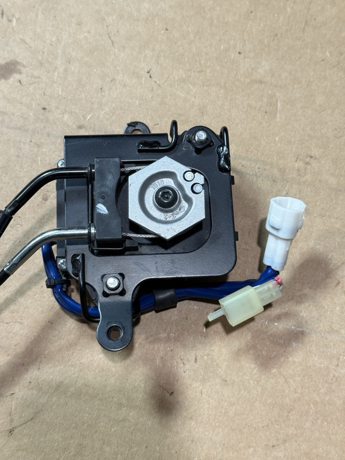 19-23 Kawasaki Ninja ZX6R 636 OEM Exhaust Valve Servo Motor Actuator 21174-00091