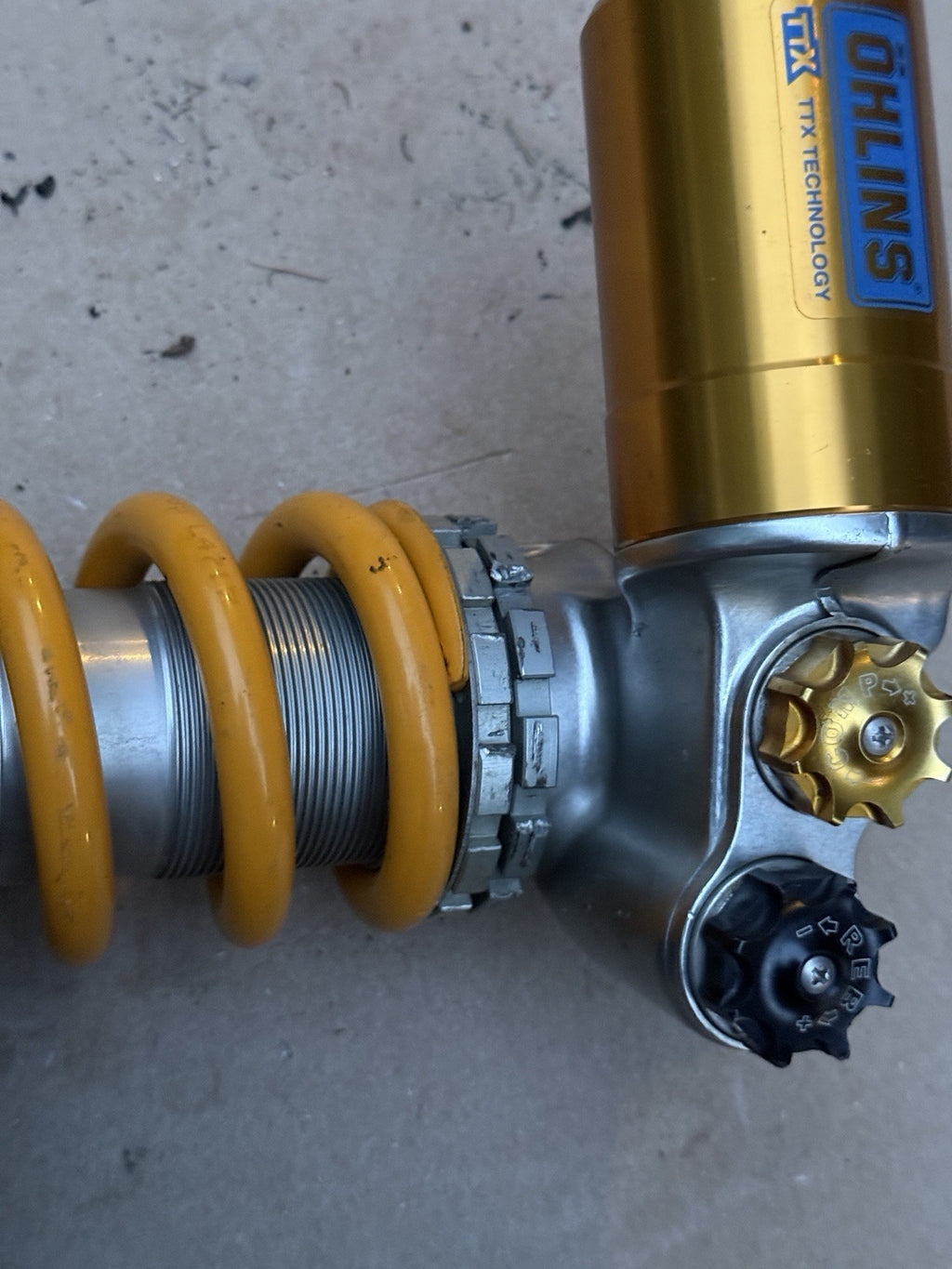 2015-2018 Aprilia RSV4 RR RF Ohlins TTX Rear Shock Absorber Adjustable Genuine