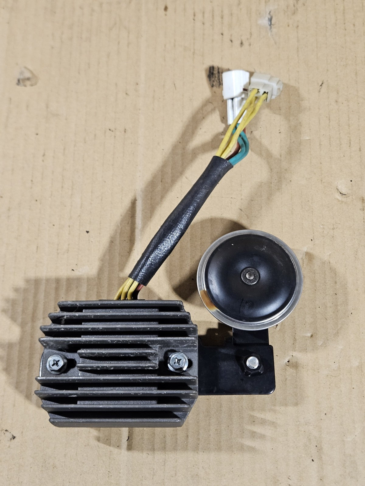 2006 2007 Suzuki GSXR600 Regulator OEM Genuine Rectifier Motorcycle0