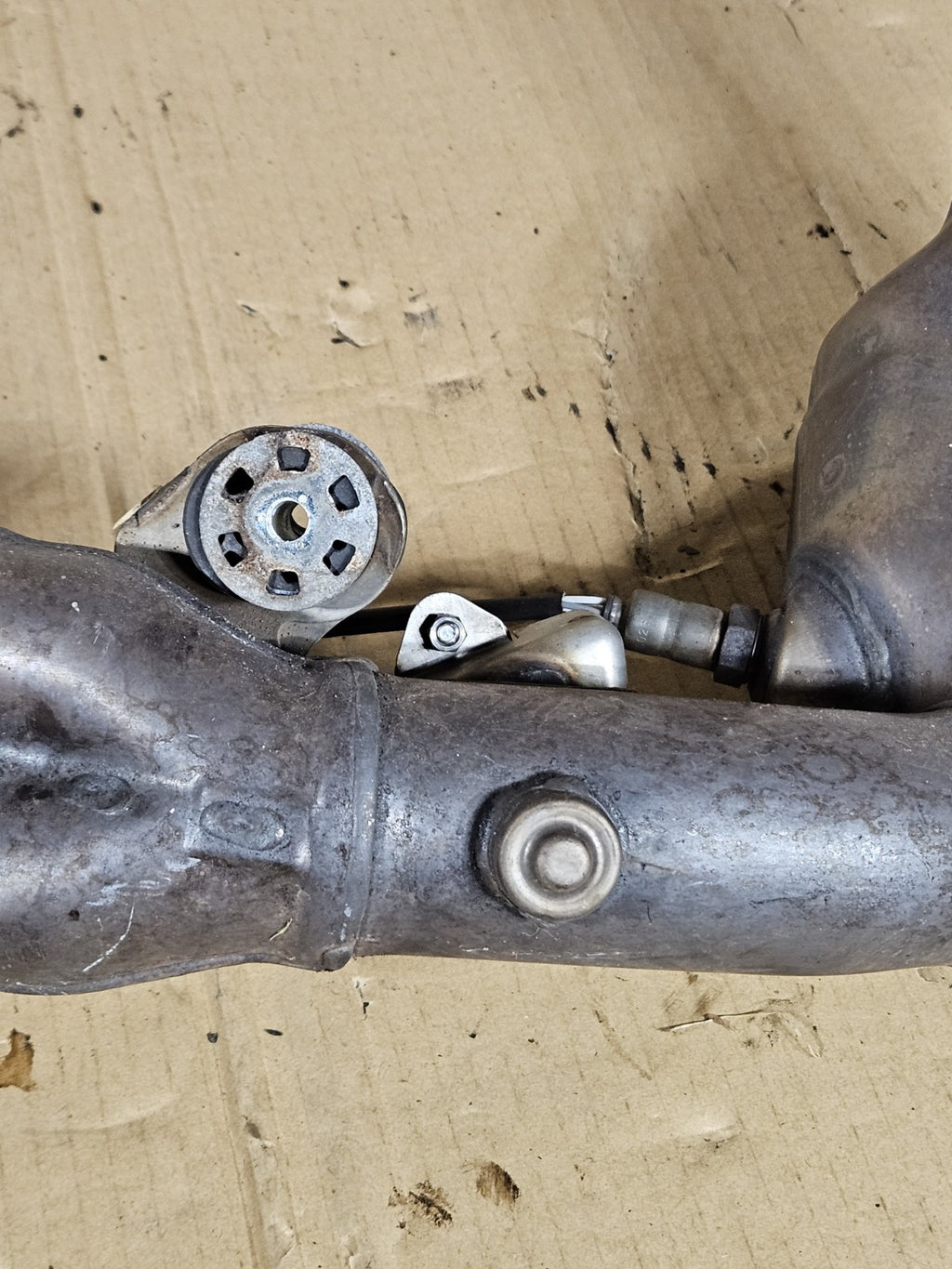 2013 Honda CBR600RR Exhaust Headers and Muffler with Headers OEM 18305-MJC-3056
