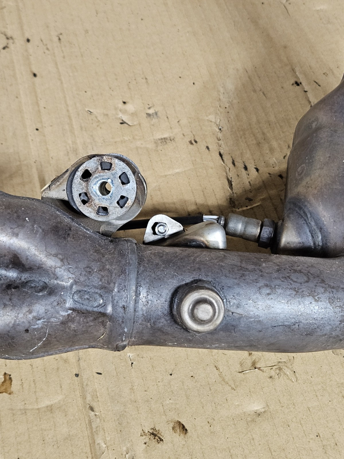 2013 Honda CBR600RR Exhaust Headers and Muffler with Headers OEM 18305-MJC-3056
