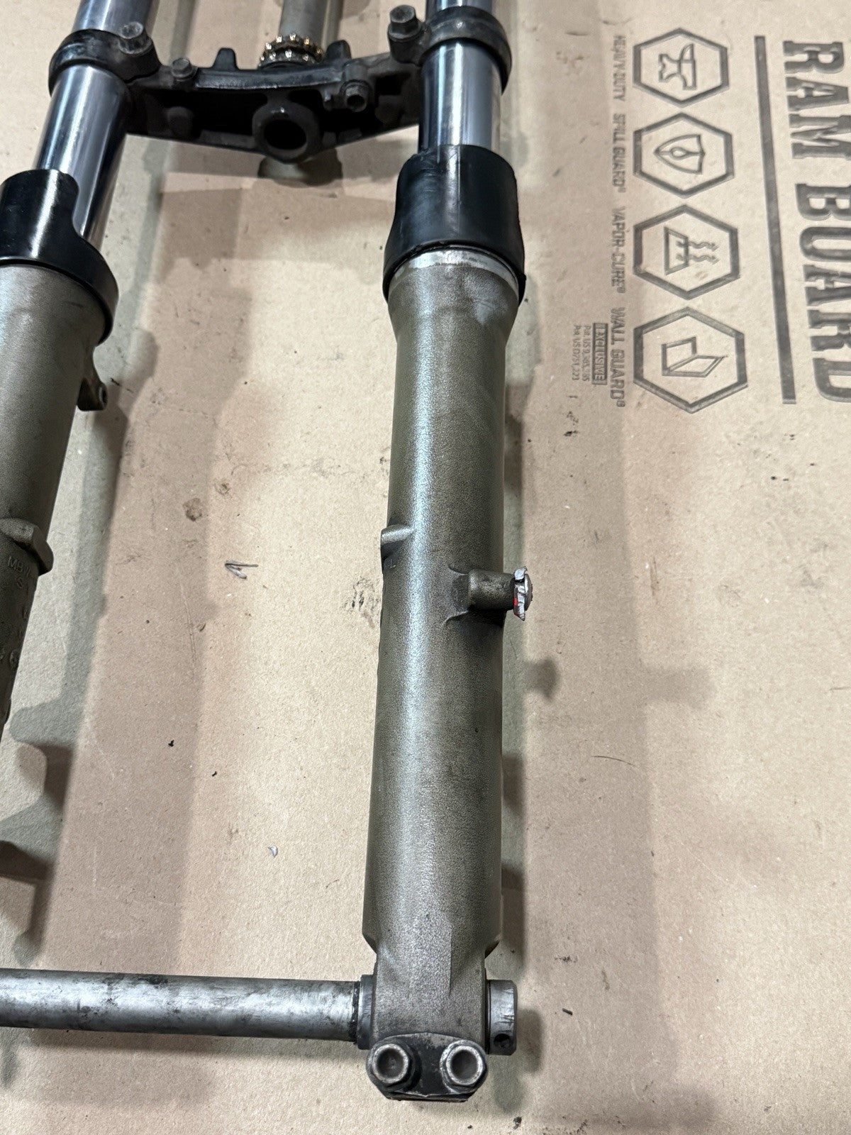 2002 Honda CBR 600 F4i CBRf4i F4 Left &  Right Forks with Triple Tree