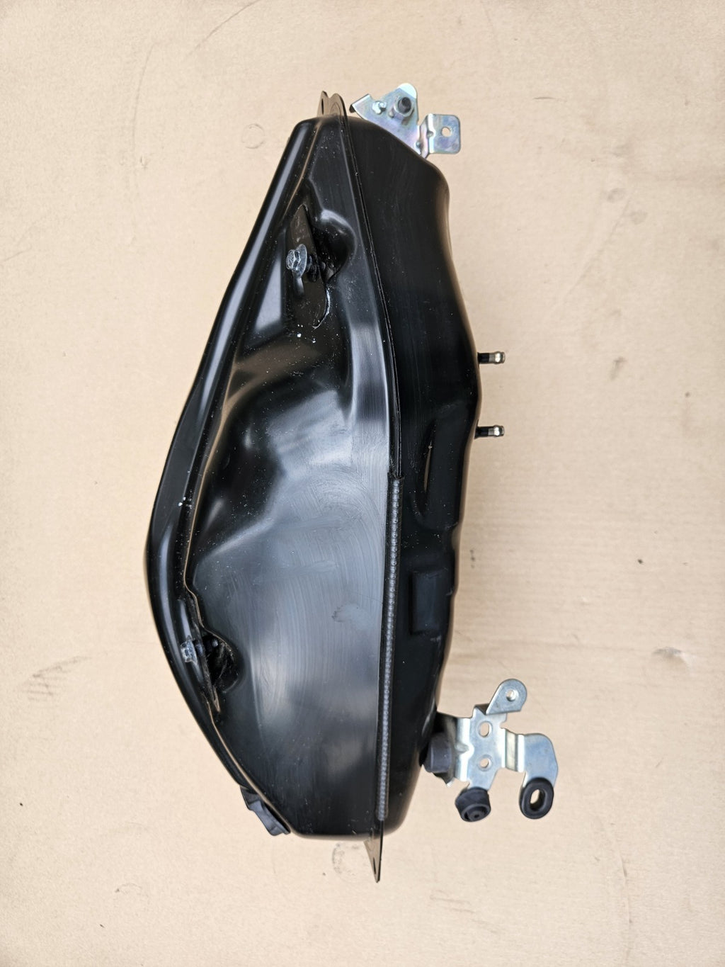 2022-2025 Yamaha YZF-R7 R7 OEM Gas Fuel Tank Petrol Reservoir BEB-24110-00-004