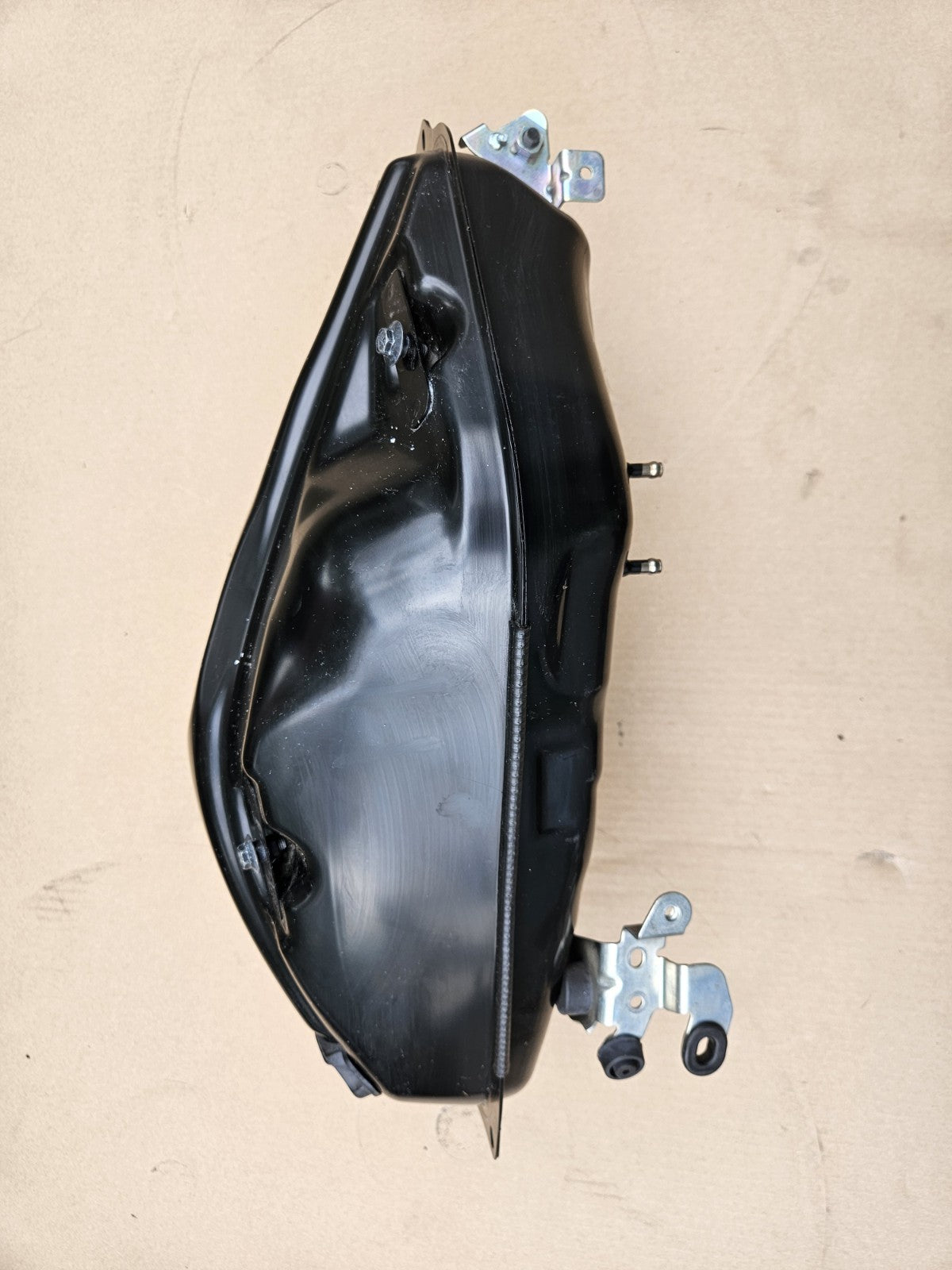 2022-2025 Yamaha YZF-R7 R7 OEM Gas Fuel Tank Petrol Reservoir BEB-24110-00-004