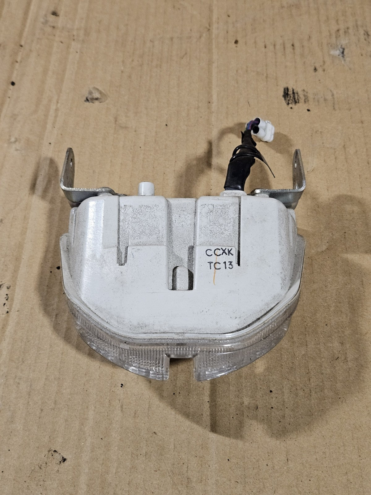 2006 2007 Suzuki GSXR600 Taillight Assembly OEM 3571001H30 Genuine Taillamp6
