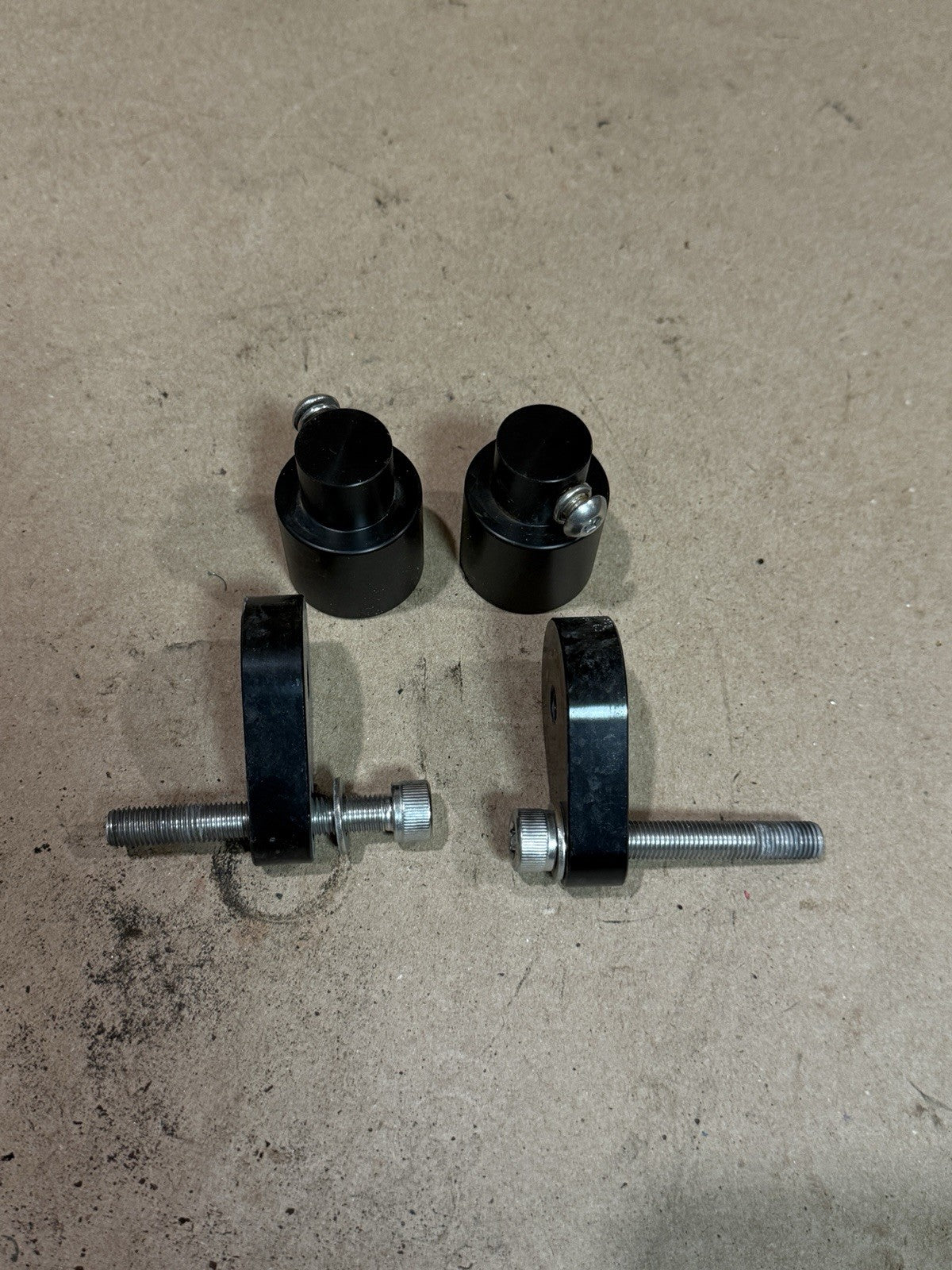 2008-2009 Yamaha YZF-R6 R6 Delrin Frame Sliders Crash Protectors Left Right Pair1