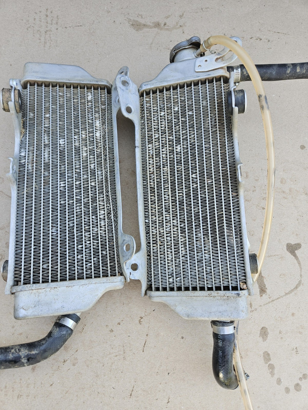 16-18 Kawasaki KX450F Radiator Set Left Right Complete Engine Cooling DMG