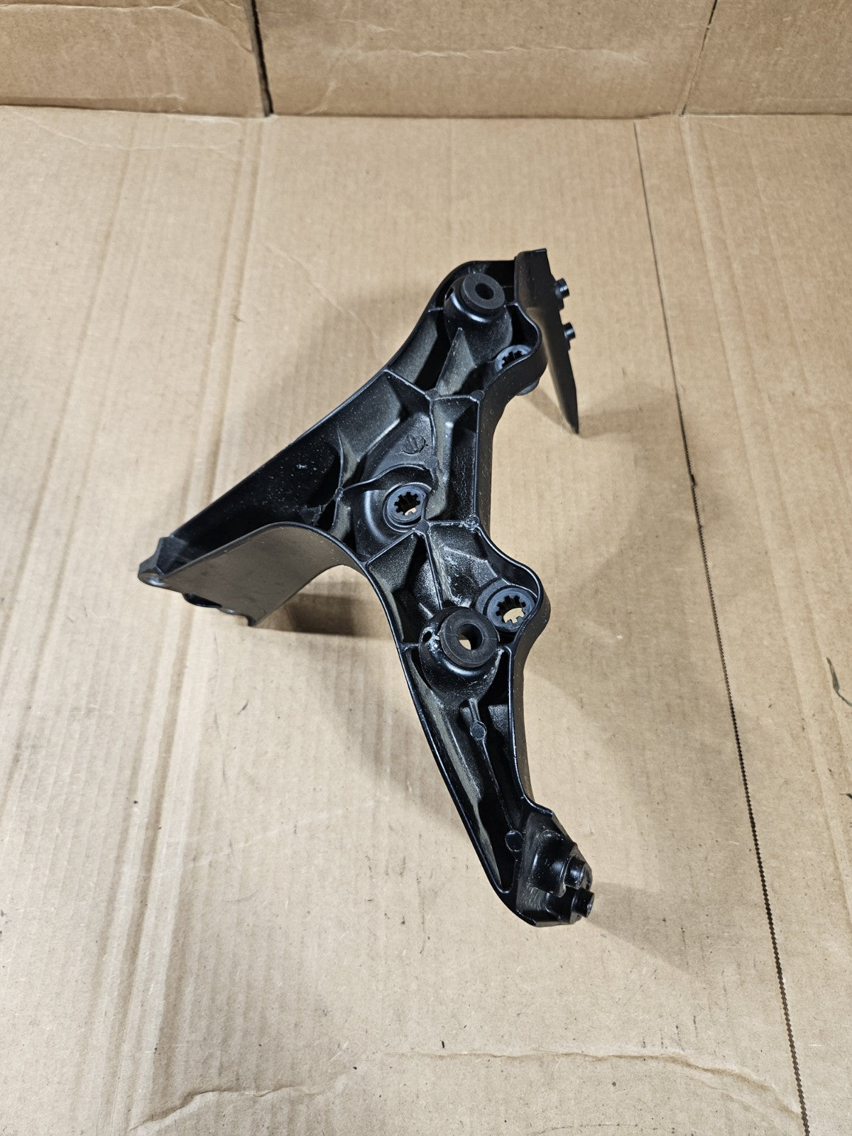2006 2007 Honda CBR1000RR Fairing Stay OEM 80107MELD20 Genuine Bracket 1