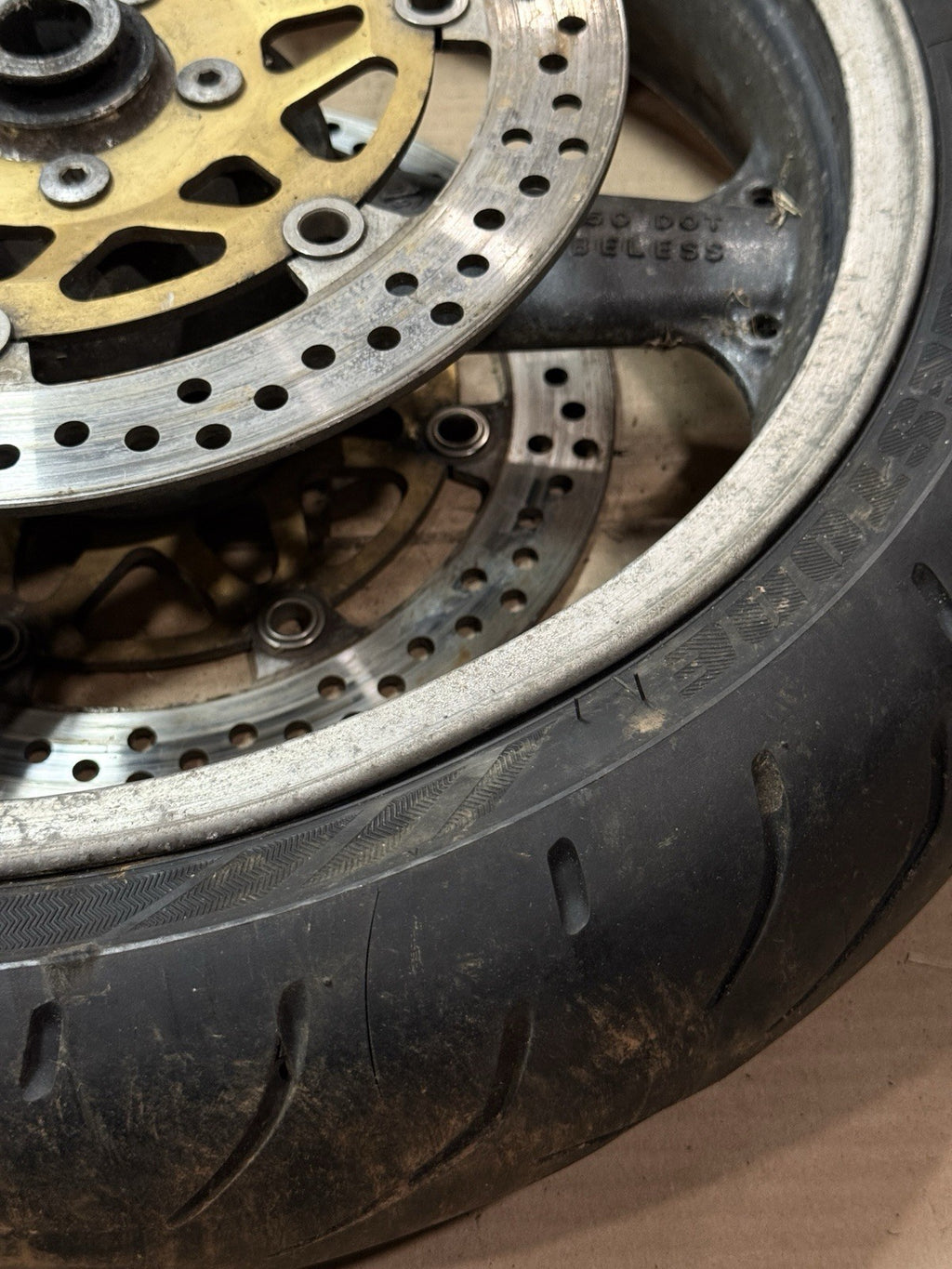 98-02 Kawasaki Ninja ZX6R ZX600 00-03 ZX9R OEM Front Wheel Rim 17x3.5 41073-163316