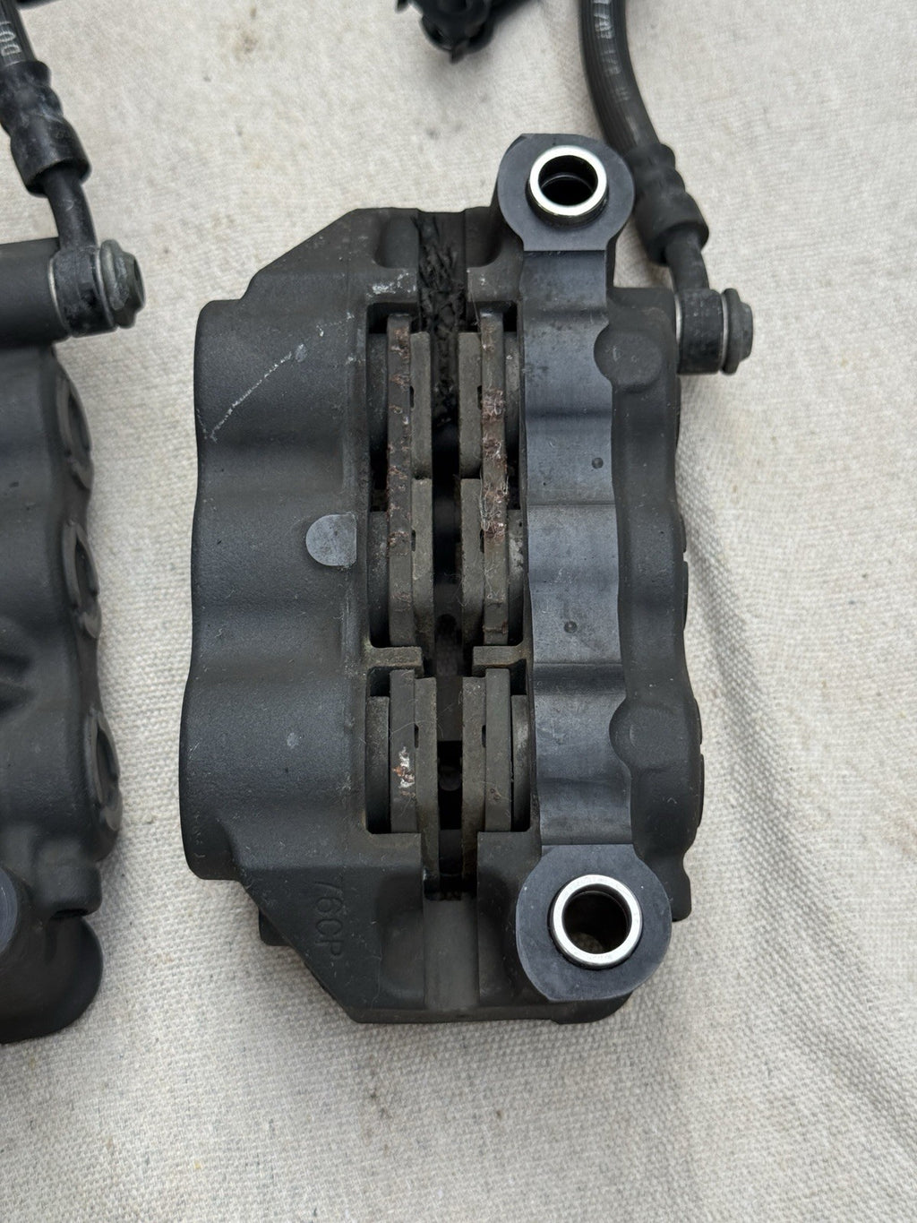 2007-2008 Yamaha YZF-R1 R1 OEM Front Brake Calipers L&R Master Cylinder Radial 21