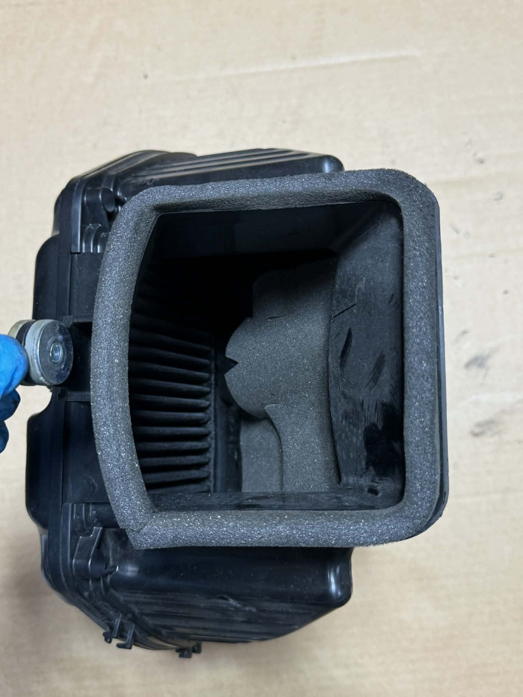 19-23 2023 Kawasaki Ninja ZX6R ZX636 OEM Airbox Air Intake Filter Box Assembly