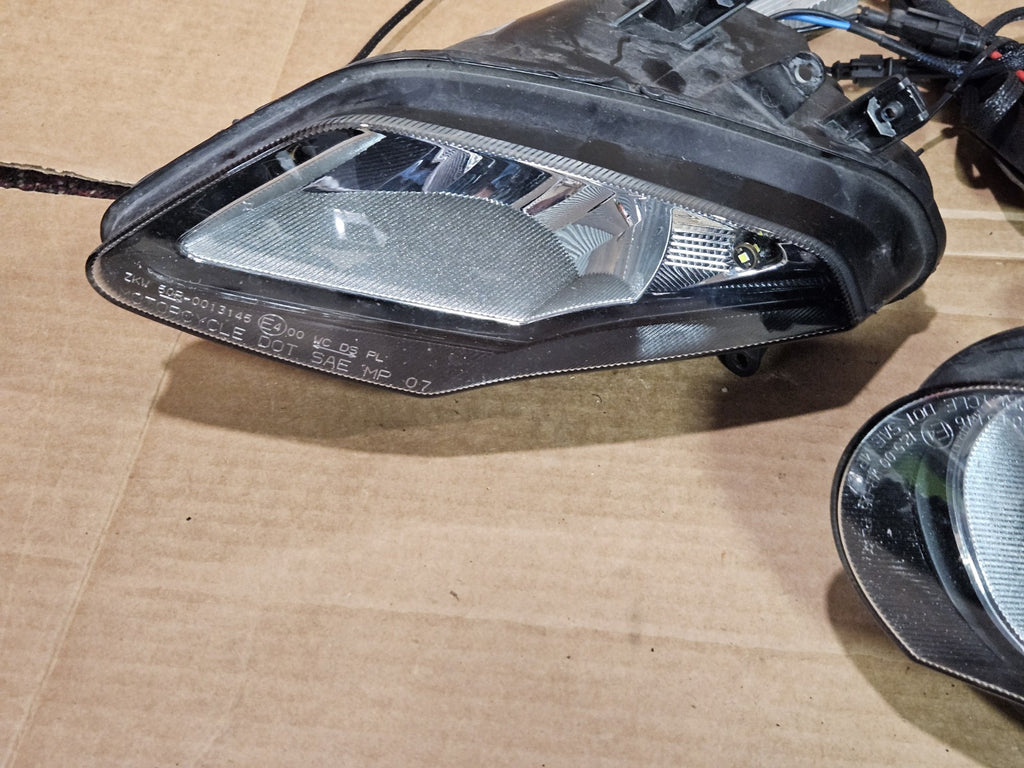 10 11 12 13 14 2013 BMW S1000RR OEM Head Light Headlight Lens Set HID lights