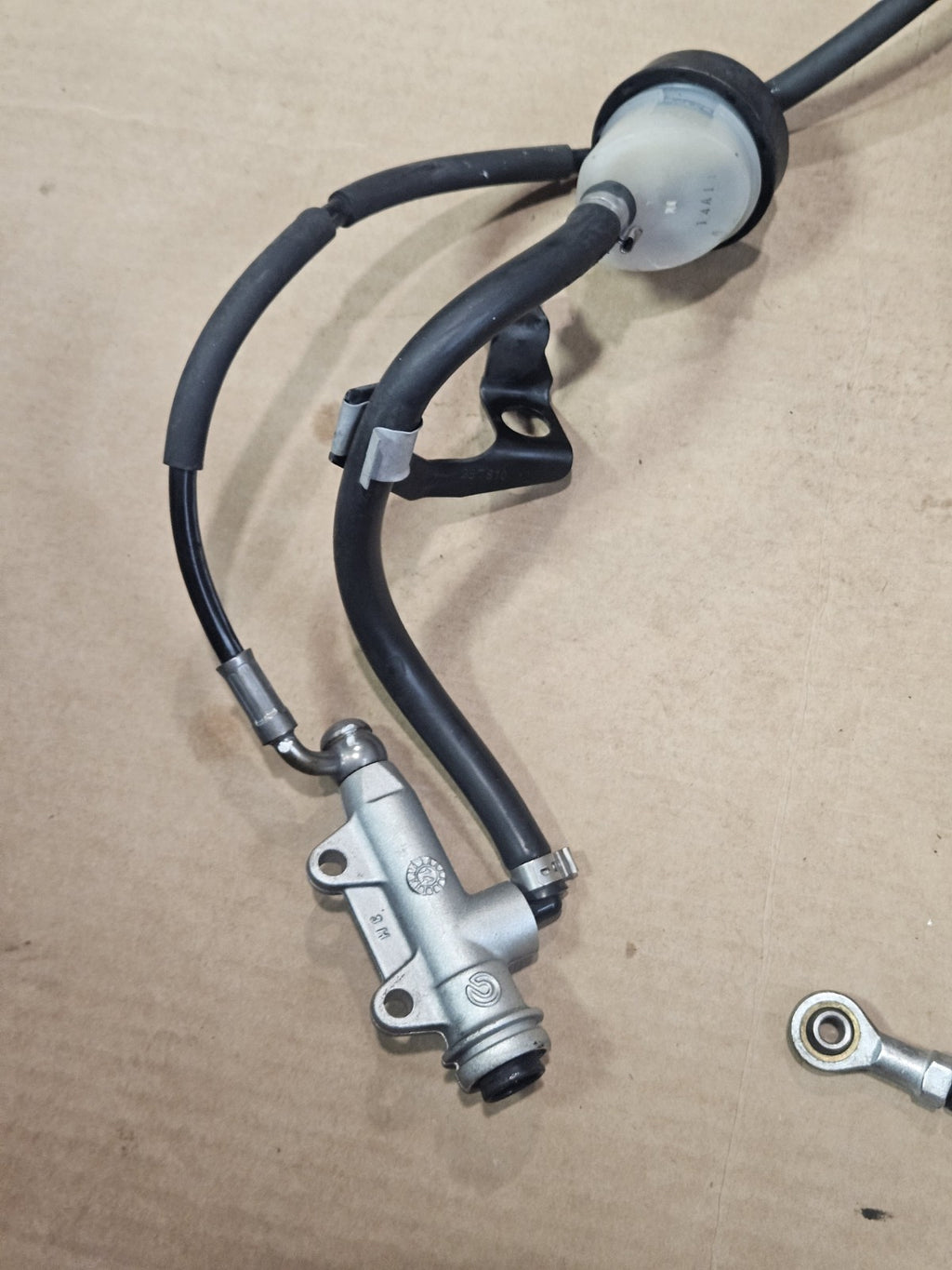 09-14 2014 BMW S1000RR Rear Brake Master Cylinder Brake Line Bracket OEM Caliper