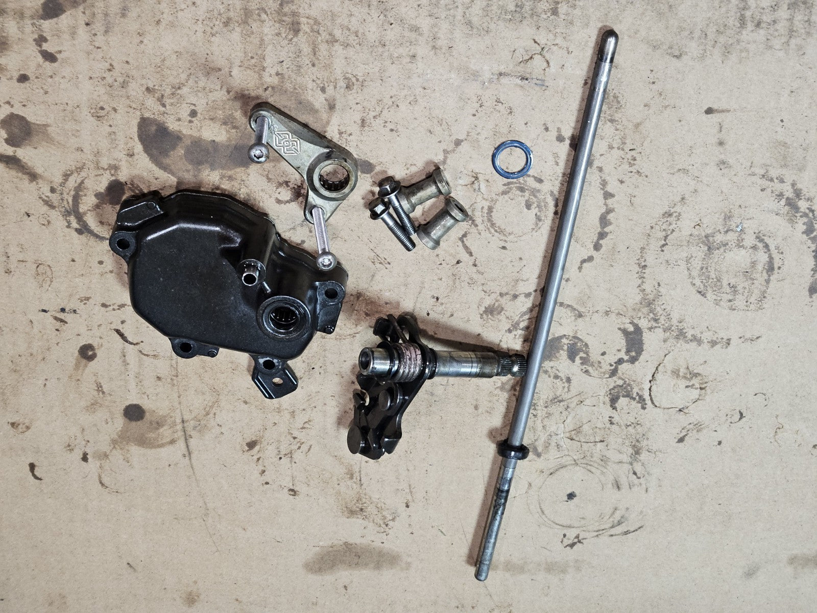 06-07 Honda CBR1000RR OEM Gear Shift Shaft Cover Shifter Rod Linkage Engine
