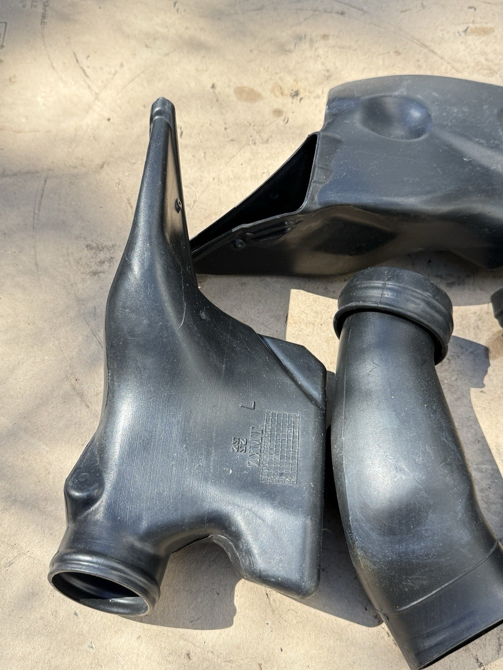 05-06 Honda CBR600RR Aftermarket Ram Air Intake Duct Tube Snorkel Cowl Inlet