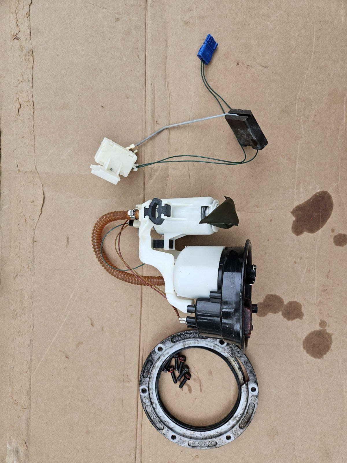 2010-2014 BMW S1000RR K46 OEM Genuine Complete Fuel Pump Sending Unit Gas Petrol0