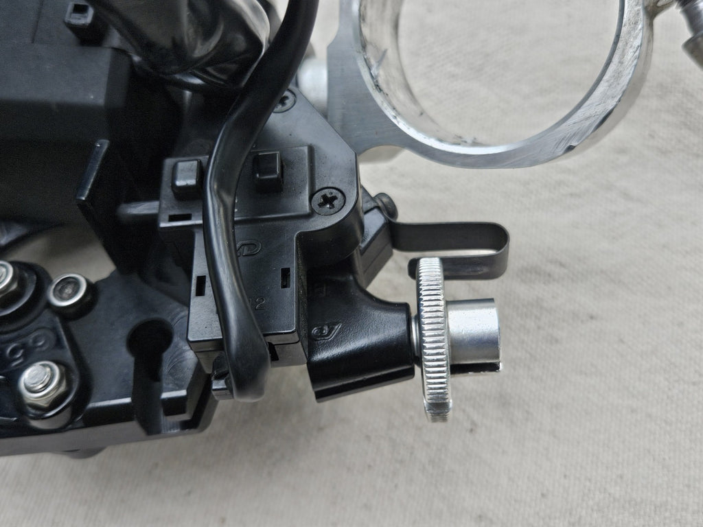 2016-2020 Kawasaki ZX10R ZX10RR OEM LH Left Clip On Handlebar Switch 46091-06064