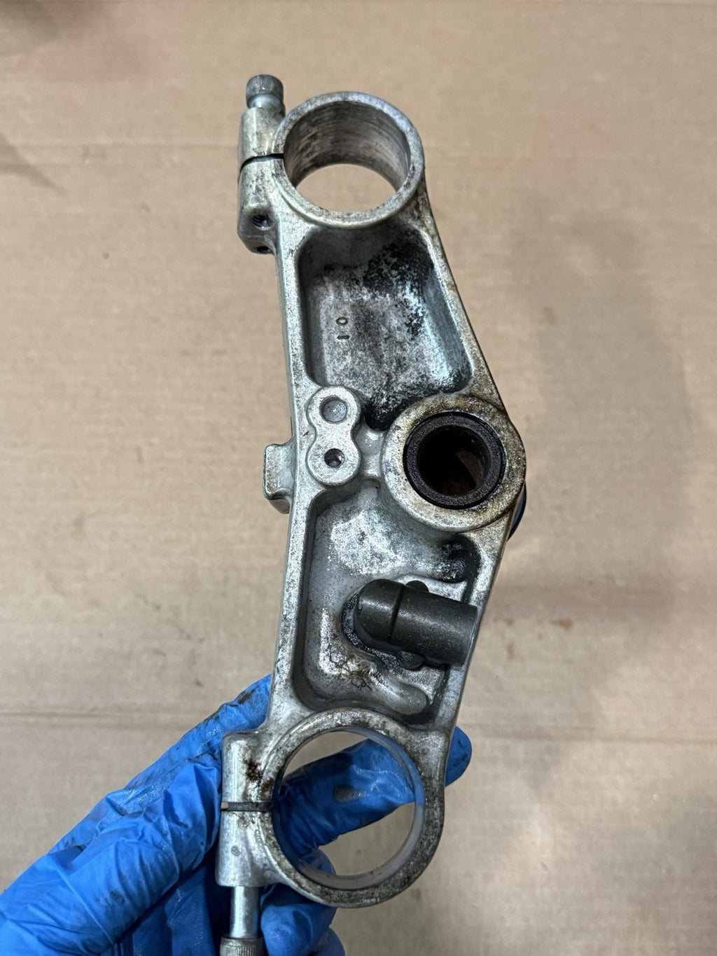 00-24 Suzuki DRZ400S DRZ 400 OEM Bottom Lower Triple Tree Steering Clamp