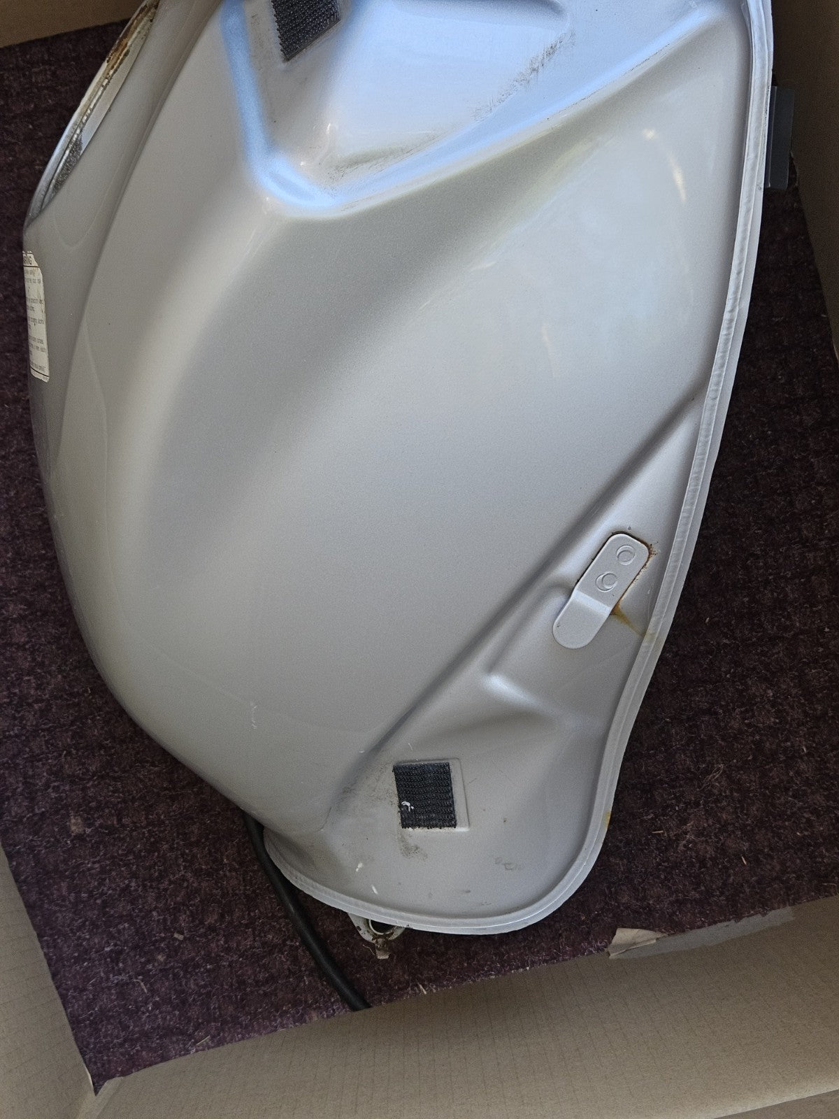 2006 2007 SUZUKI GSXR 600 GSXR600 Gas Tank Fuel Cell Petrol Reservoir READ5