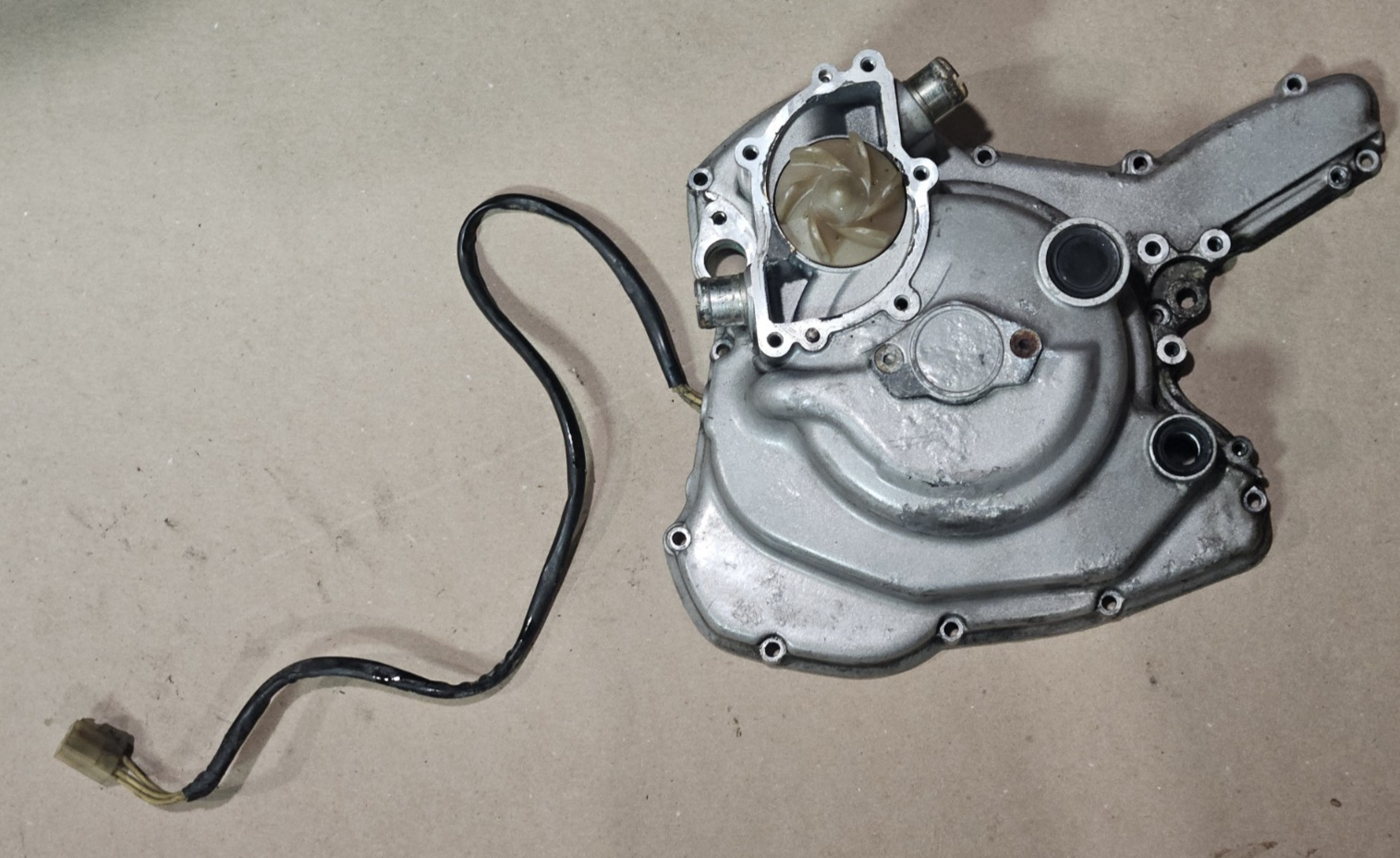 94-05 Ducati 748 916 996 998 ST2 ST4 Monster S4 OEM Left Engine Stator Cover