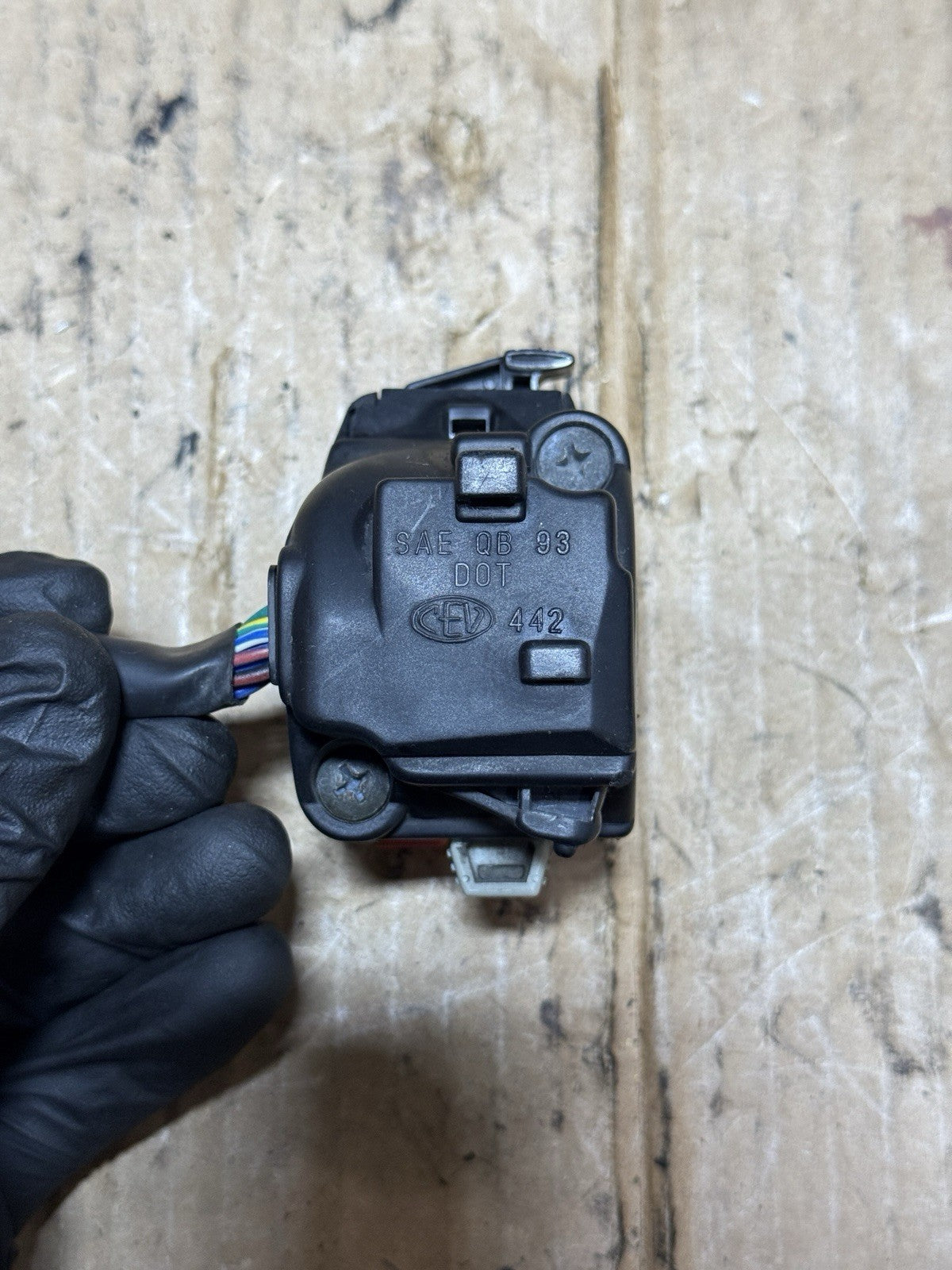 Genuine Ducati Left Controls Headlight Turn Signal Horn Switch 94-03 748 916 996