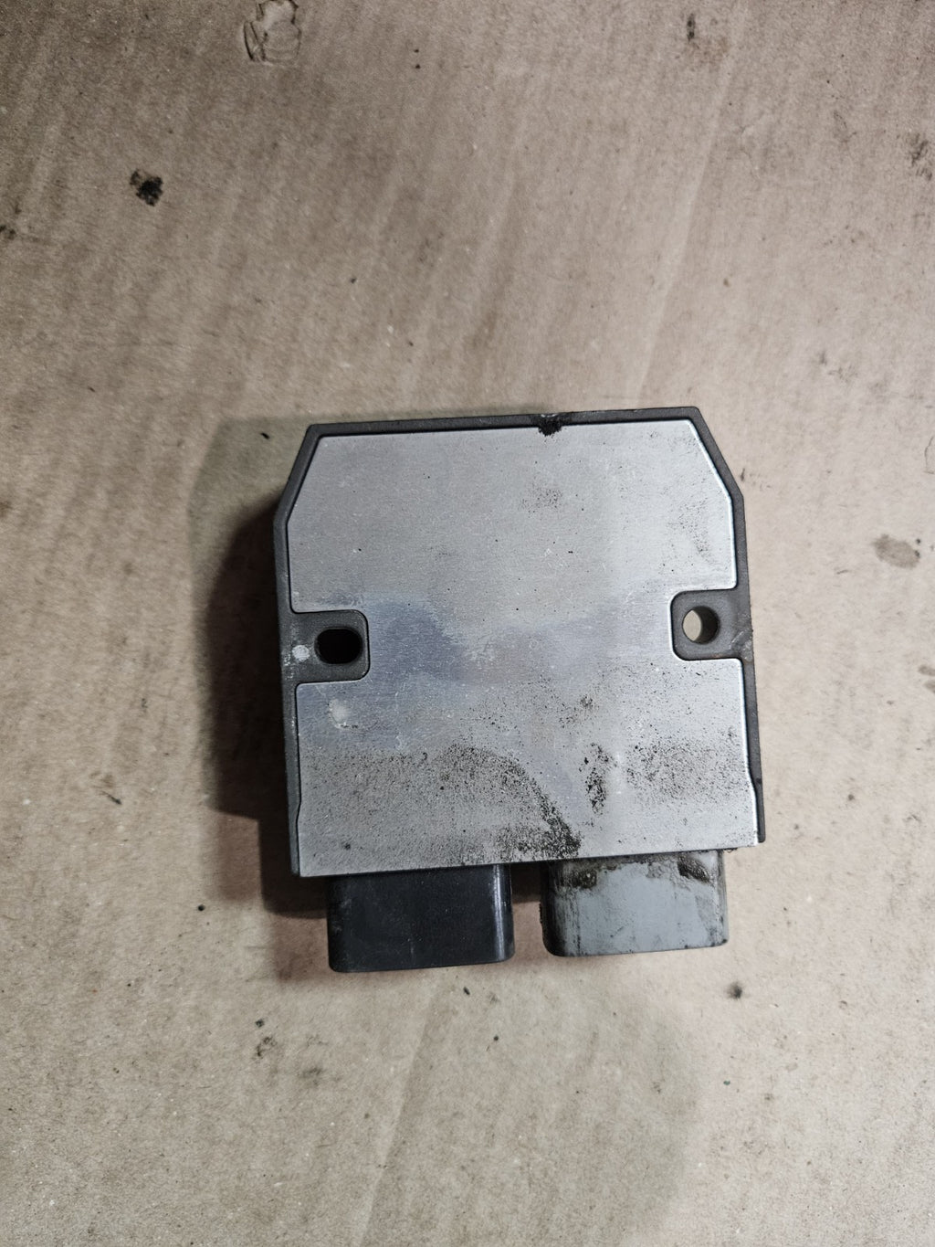 11-14 2013 BMW S1000RR S1000 GENUINE OEM RECTIFIER VOLTAGE REGULATOR FH012DA