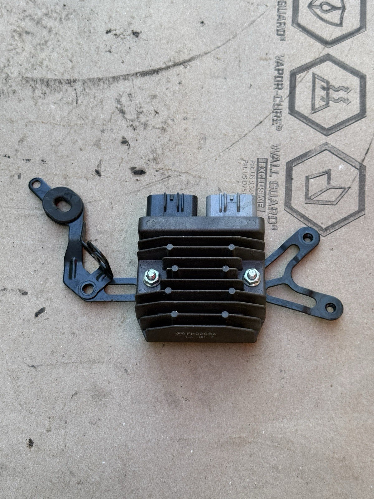 2017-2025 Suzuki GSXR1000 GSXR1000R OEM Rectifier Voltage Regulator Bracket