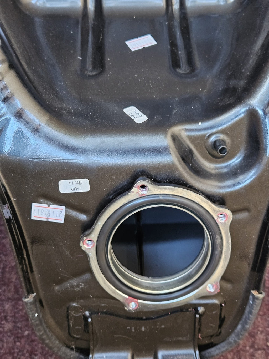 17-19 KAWASAKI NINJA 650 GAS TANK FUEL RESERVOIR CELL GLOSS BLACK CLEAN13