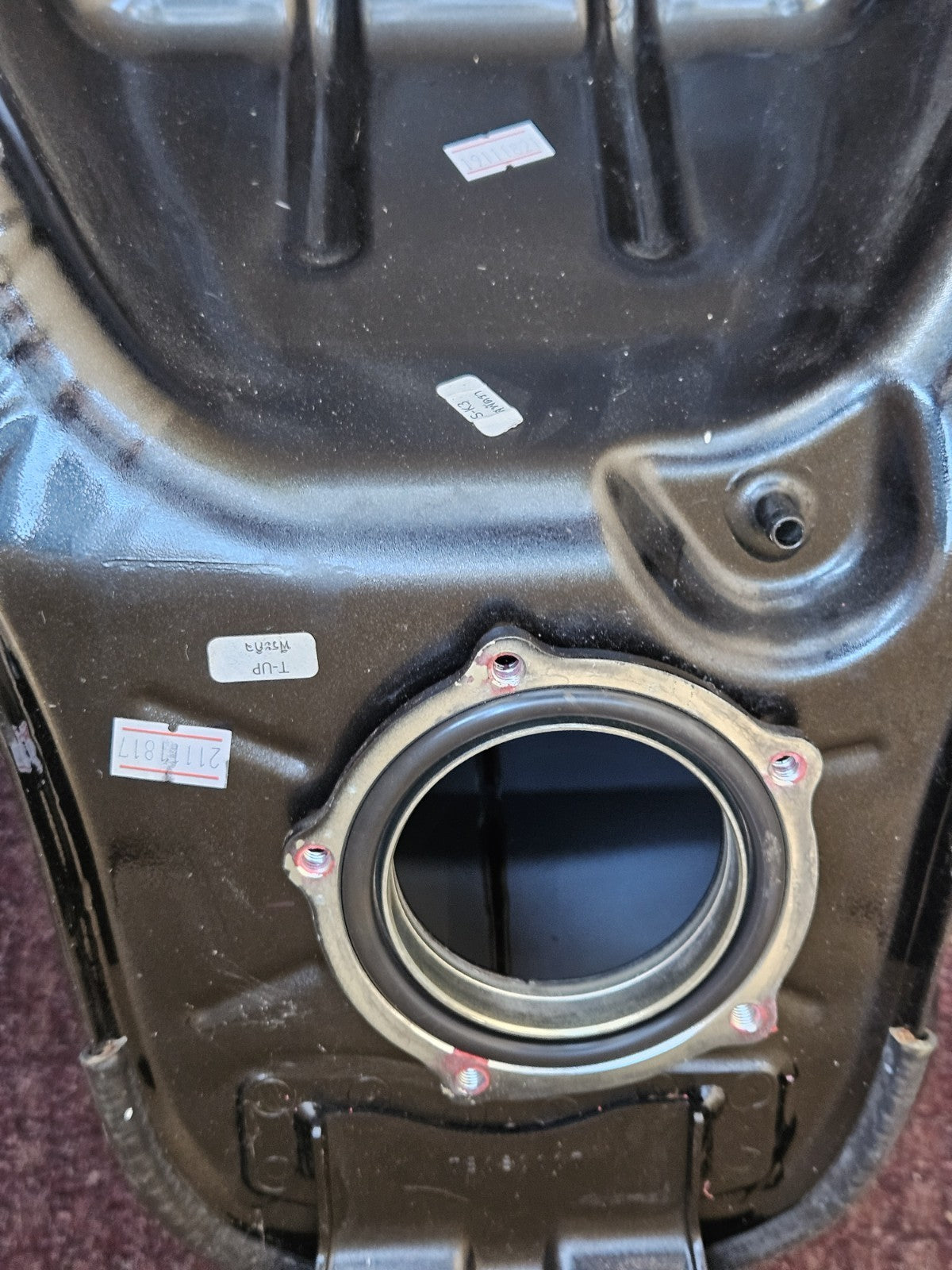 17-19 KAWASAKI NINJA 650 GAS TANK FUEL RESERVOIR CELL GLOSS BLACK CLEAN13