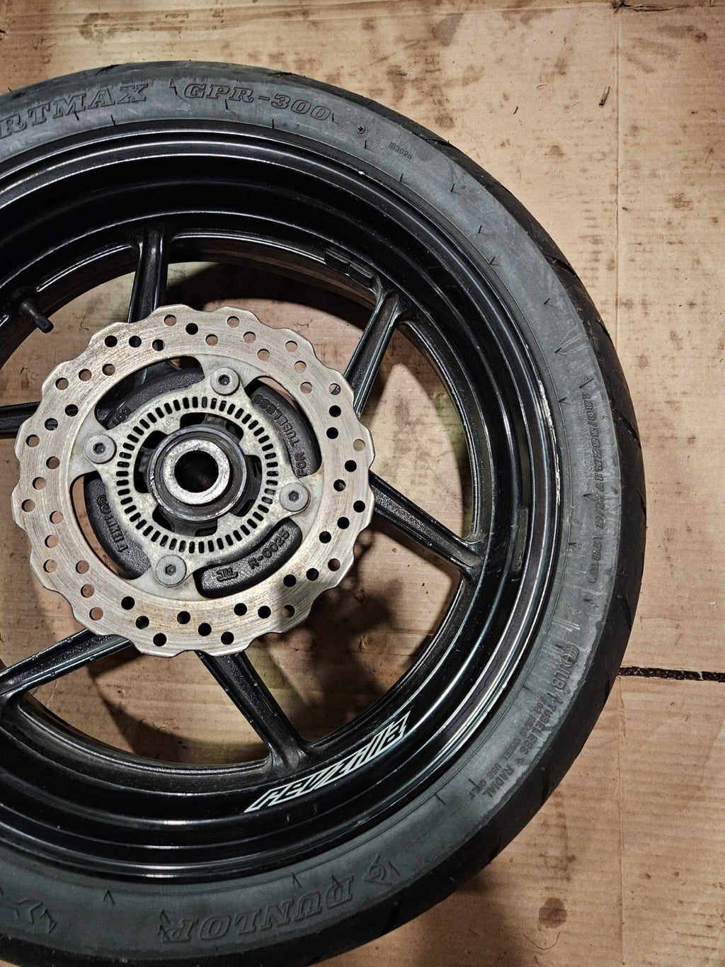 2013-2018 Kawasaki ZX6R 636 OEM Rear Wheel Rim Tire ZR17 Black Dented