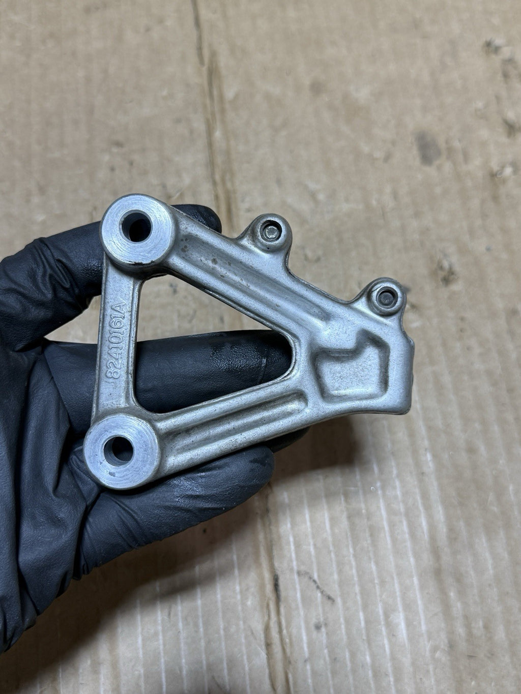 Ducati 748 916 996 998 OEM Right Footrest Peg Hanger 82410161A