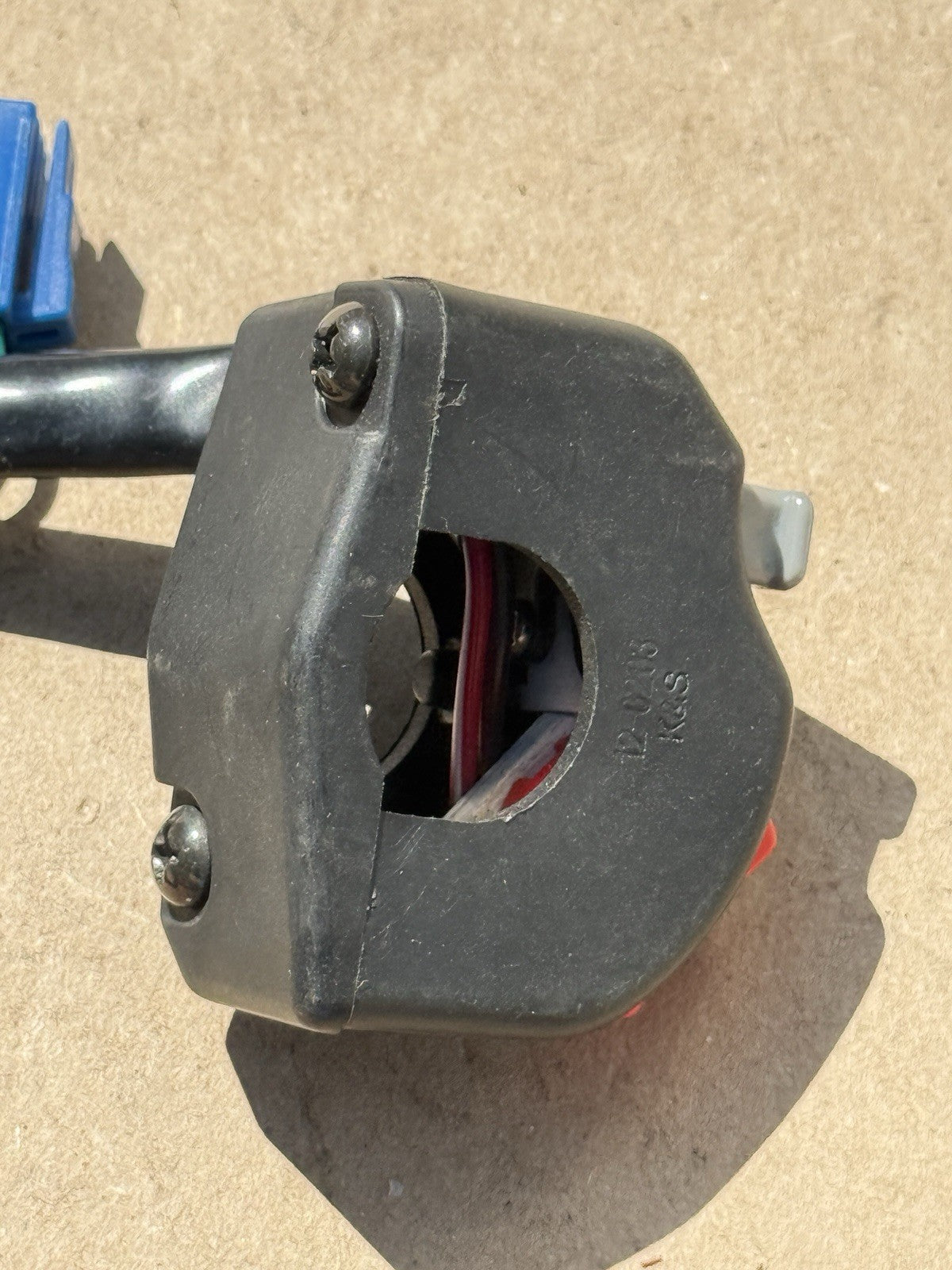 12-16 Suzuki GSXR1000 OEM Right Handlebar Switch Start Stop Kill Switch