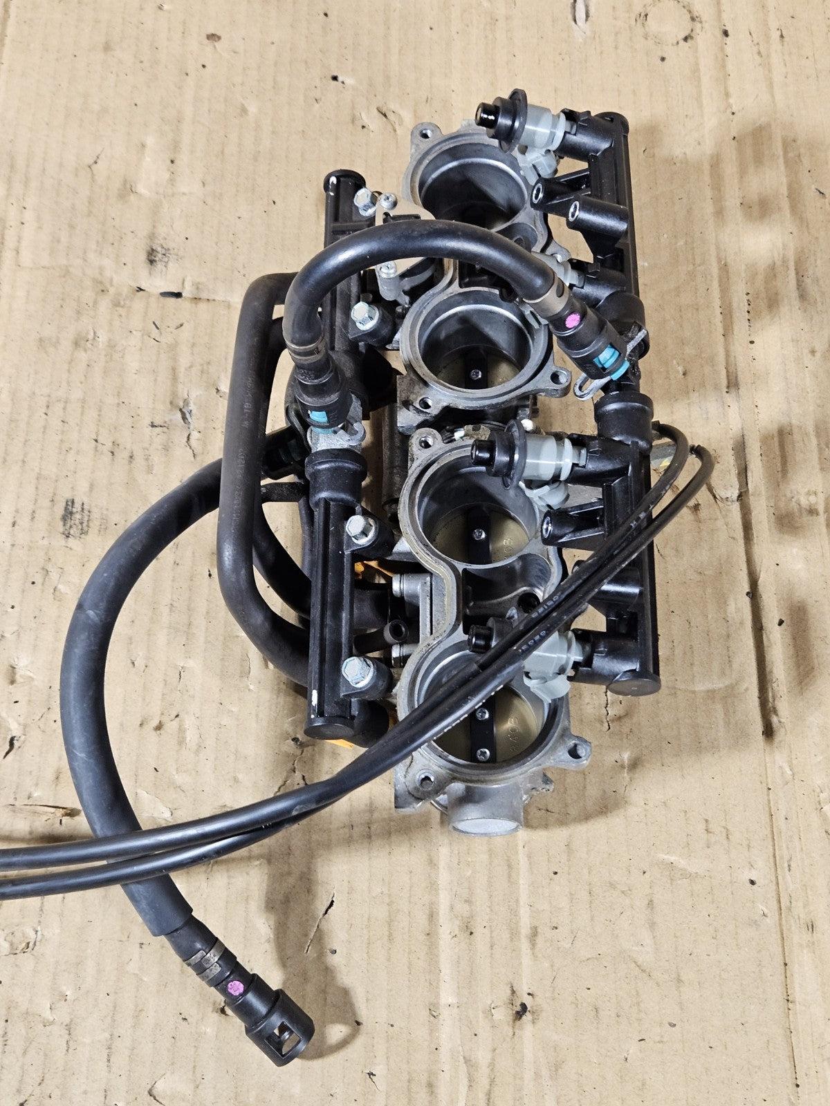 2013 Honda CBR600RR CBR 600RR OEM Throttle Body Primary Secondary Fuel Injectors2