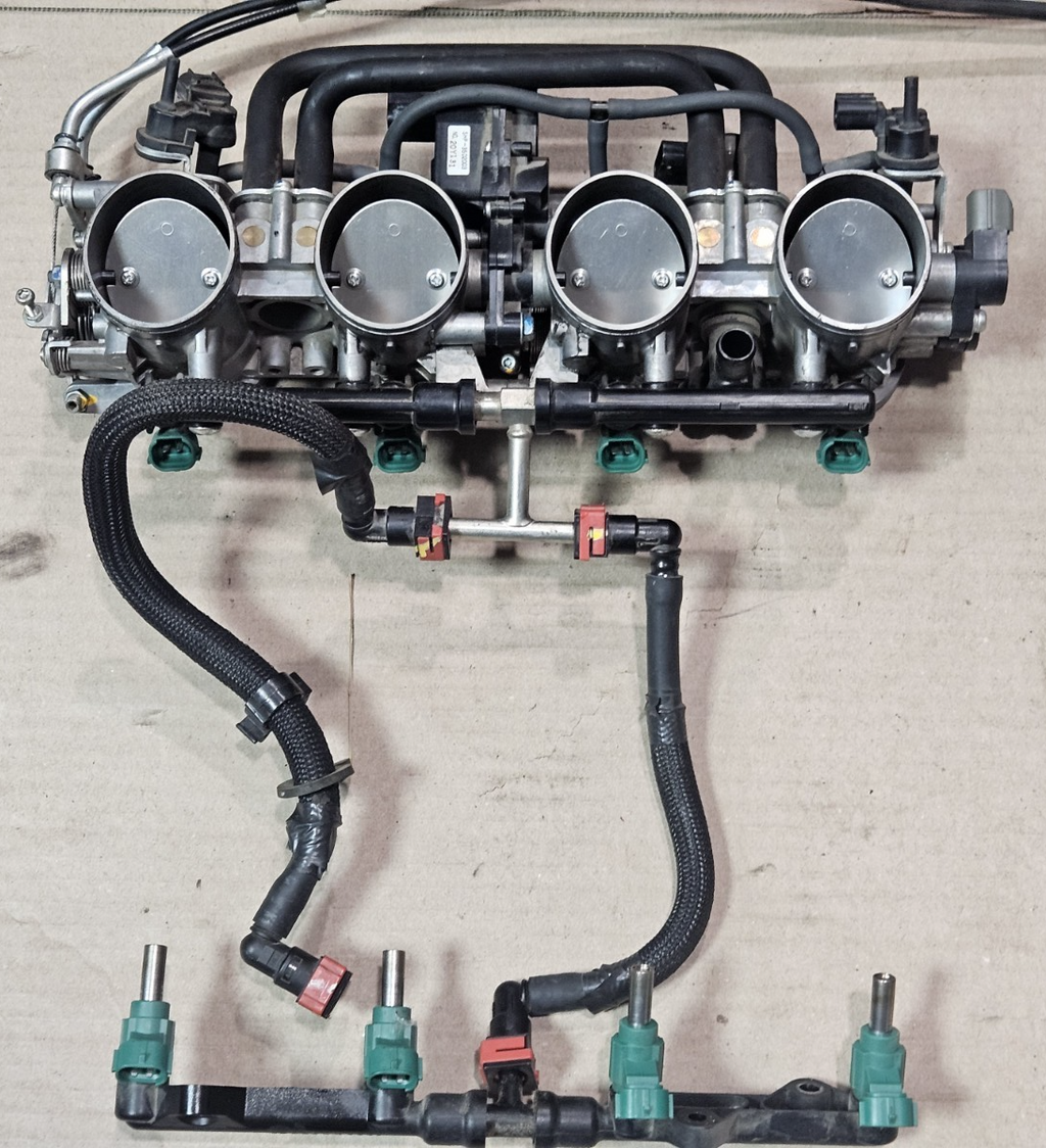 11-15 2014 Kawasaki Ninja ZX10R OEM Throttle Bodies Injectors Fuel Assembly Runs