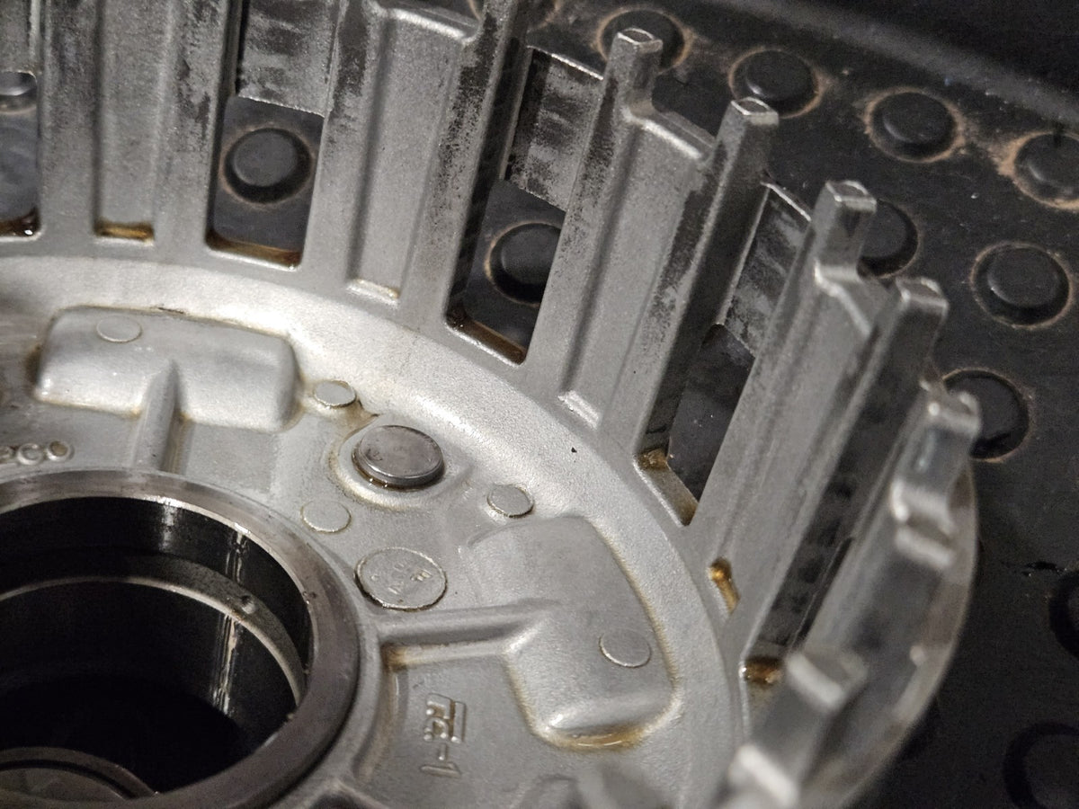 08 - 16  2009 Yamaha YZF R6 YZF R6 CLUTCH BASKET R6 BASKET OEM Clutch Basket3