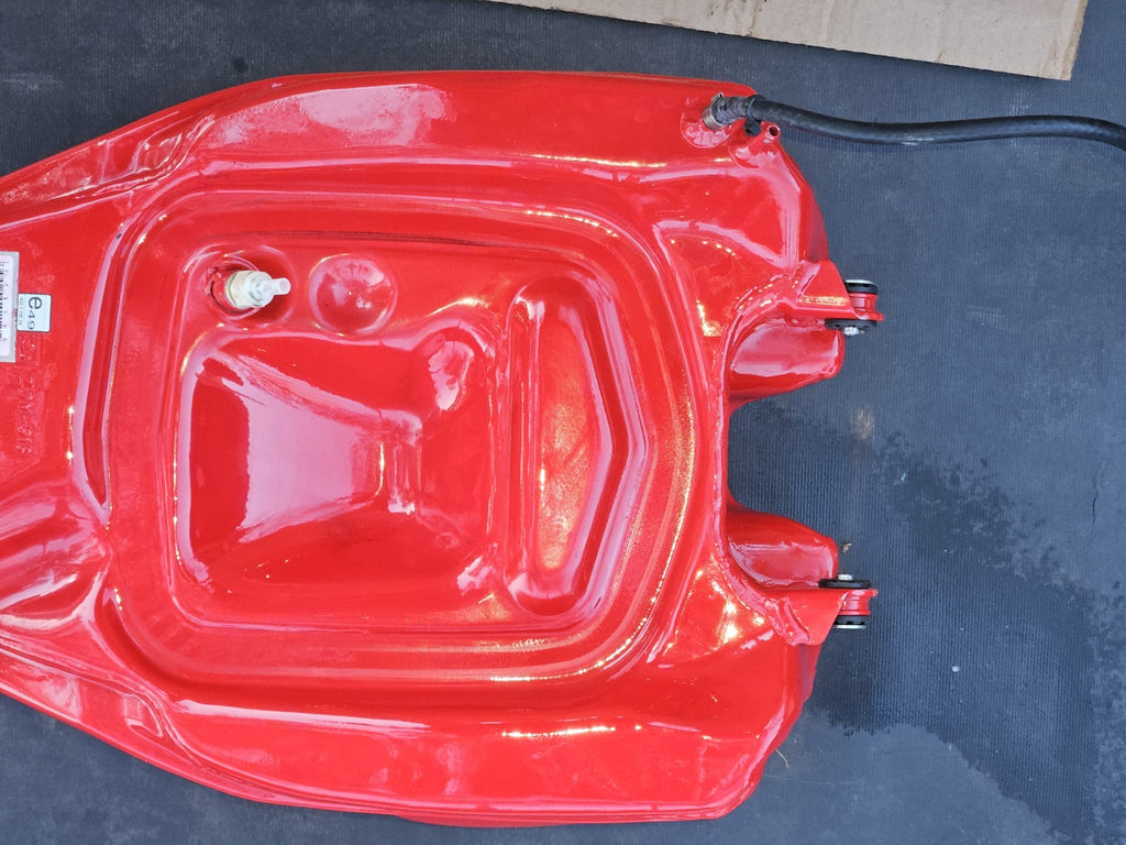 12-19 2015 Ducati Panigale 1199 1299 S R OEM Gas Fuel Tank Red Mint