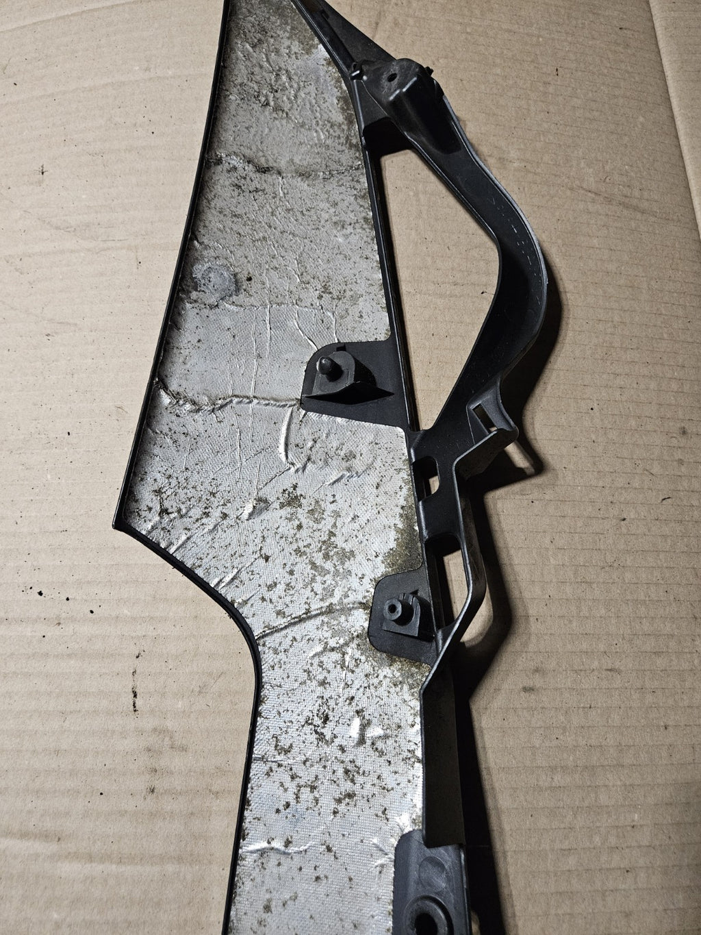2006-2007 Suzuki GSXR600 GSXR750 OEM Right Lower Belly Fairing Black 94470-01H0110