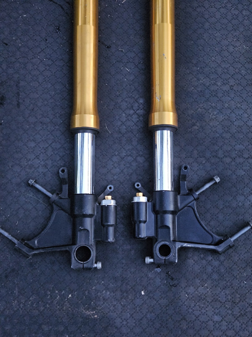 08-16 Yamaha R6 R6R Front Forks Suspension Straight OHLINS FGK Cartridges1