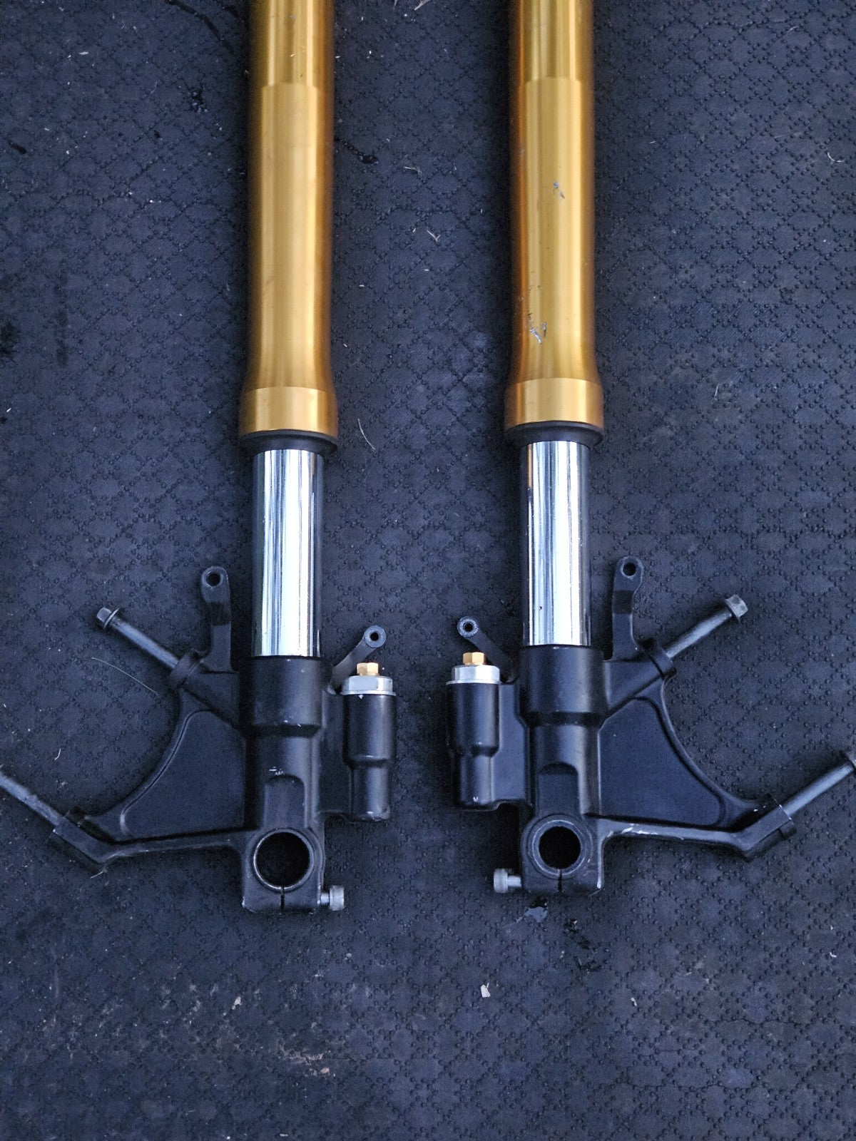 08-16 Yamaha R6 R6R Front Forks Suspension Straight OHLINS FGK Cartridges1